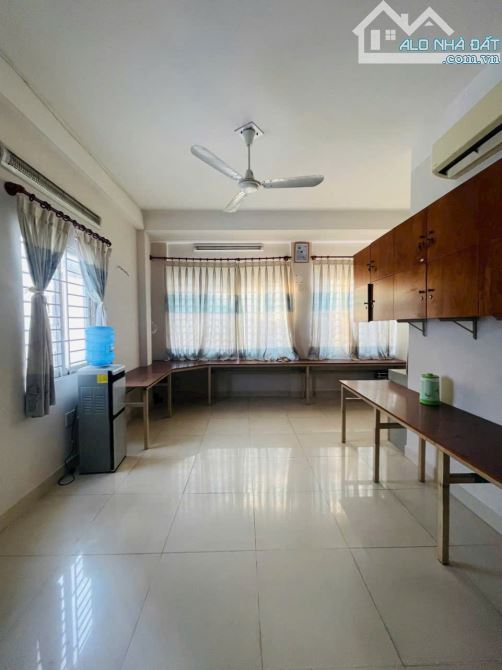 Căn góc duy nhất Phạm Văn 2 phường 3 quận Tân Bình 131m2 giá chưa tới 100tr/m2 - 9