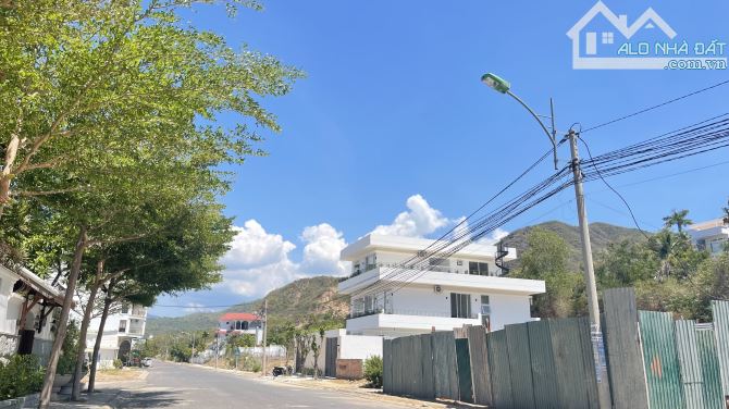 Tổng Hợp Nhà Đất TĐC Hòn Xện Vĩnh Hoà Nha Trang Gần Biển Sổ Riêng - 9