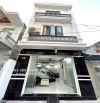 P Tuấn... Nhà 193 Văn Cao DÂN XÂY ĐỘC LẬP Chỉ việc sách vali về ở• OTO đỗ cửa