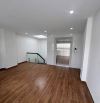 Siêu rẻ tội gì không chốt ngay nhà Nguyễn Văn Linh 50m2 x 6 tầng