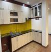 Cho thuê căn hộ T2 mặt đường Láng Hạ, Đống Đa. Giá: 12tr
