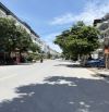 Bán Nhà Phân Lô Văn La 50m 5 Tầng MT 5.5m Ô Tô Tránh Vỉa Hè 15.3 Tỷ
