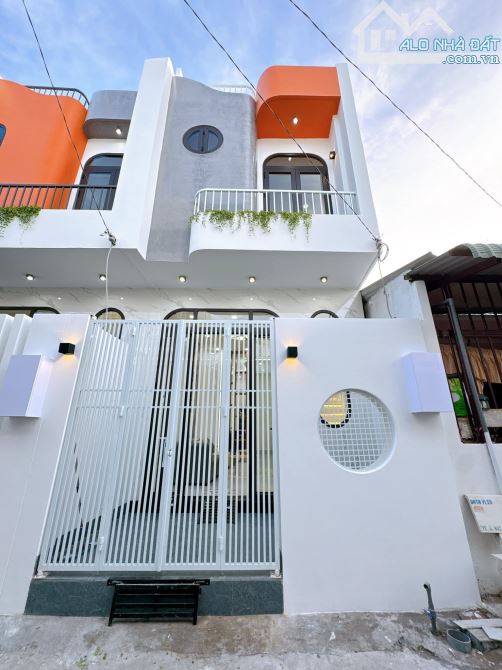 Bán Nhà Trệt Lầu Hoàn Công Full Nội Thất - Hẻm 6 Nguyễn Trãi Phường Lê Bình, Gần Chợ Cái R
