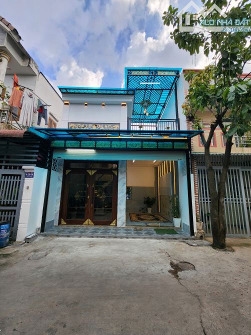 3Tỷ800 👉 Nhà giữa Chợ Tân Long và Ngã Tư Chiêu Liêu__hẻm xe hơi cách Nguyễn Thị Khắp 100m