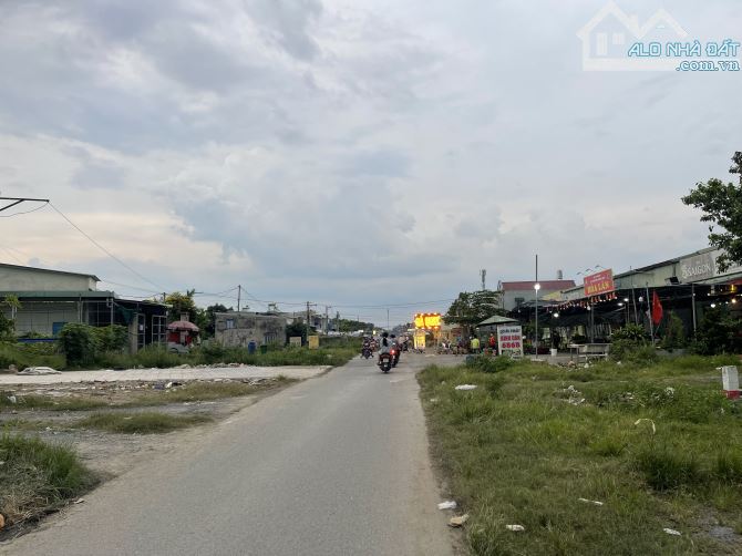 Bán Đất Ngay Chợ Hóa An Biên Hòa Mặt Tiền 10m Phù Hợp Nhiều Mục Đích - 2