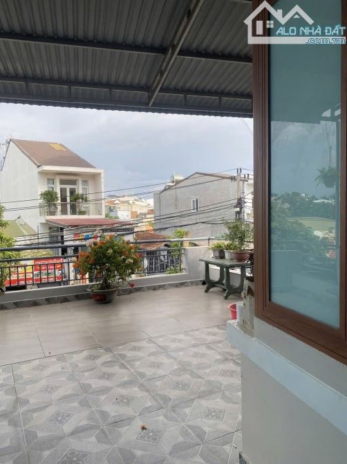 NHÀ 3 TẦNG MẶT TIỀN ĐƯỜNG NGUYỄN CÔNG TRỨ, GIÁ 9.2 TỶ