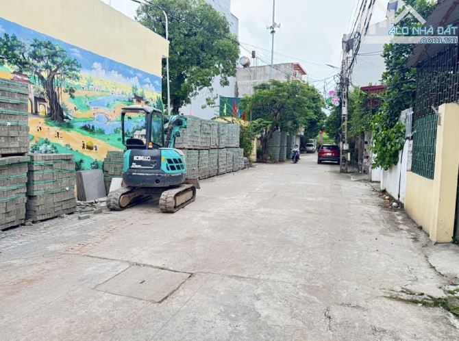 BÁN 50m2 ĐẤT ĐẸP MAI LÂM, Ô TÔ THÔNG, GẦN CẦU TỨ LIÊN CHỈ HƠN 5 TỶ.