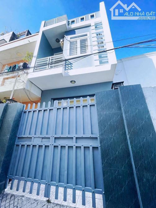 Bán nhà Thủ Đức 2 tầng, 70m2, đường Số 40 Linh Đông. SH, 2PN, 4.89  tỷ. LH: