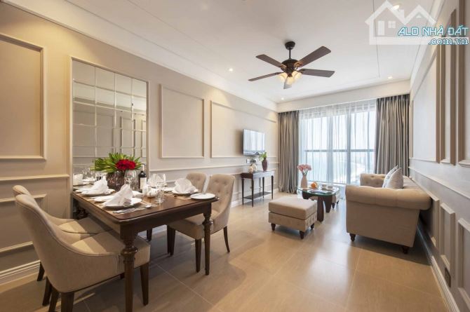Bán căn hộ 2 phòng ngủ tòa Alphanam Luxury chuẩn 5 sao