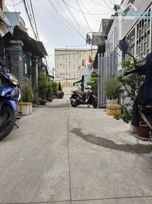 💥💥BÁN ĐẤT TẶNG NHÀ LÊ VĂN KHƯƠNG - THỚI AN 100M² - SHR HXH NHỈNH 5 ĐỒNG CÒN TL💥💥