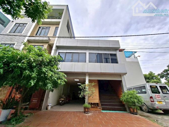 Bán Nhà Đất Xuân Đỉnh, Khu phân lô 120m2, mặt tiền khủng 7.2m, giá 28.5 tỷ
