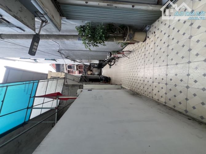 LÔ GÓC 2 MẶT THOÁNG – 30m² – MT 3m – NGÕ 30 NGỌC THỤY – CÁCH Ô TÔ 10M – TẶNG GPXD –