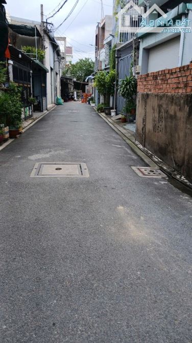 Bán kho xưởng - ngang lớn - hẻm 5m - Võ Thị Phải - Ngay Chợ - 253m2 - Giá 11,8 tỷ