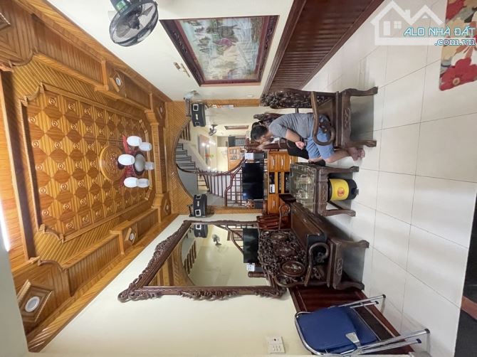 BÁN NHÀ _ MẶT PHỐ KINH DOANH_ TT TRÂU QUỲ_ 72m2, 13 Tỷ