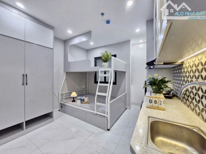 BÁN NHÀ LĨNH NAM - HOÀNG MAI, DT 50 M2, 6 TẦNG,TM,  MẶT TIỀN 4 M, GIÁ 12,6 TỶ.