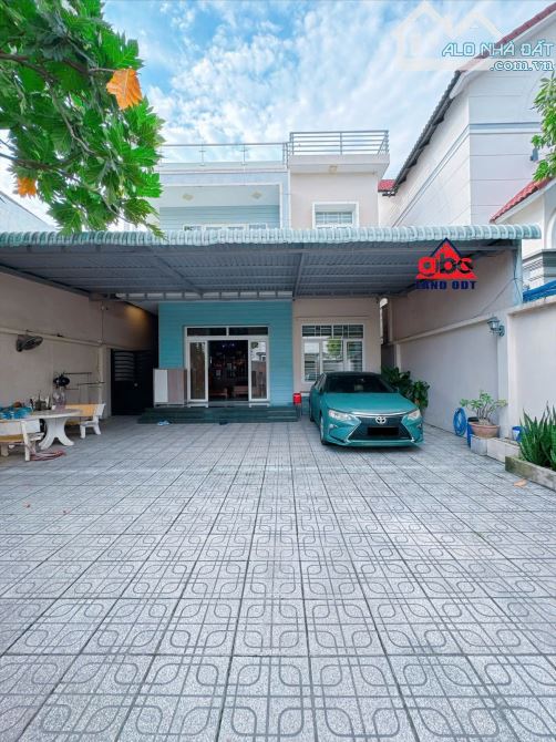 Bán biệt thự 1 trệt 2 Lầu  KDC Phúc Hiếu, gần Aeon Mall