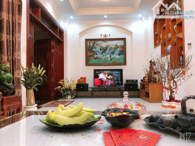 Cho thuê nhà MT 34 Trần Nảo, p An Khánh- DT: 8x20m, 3 lầu, 360m2 , giá 50tr/th