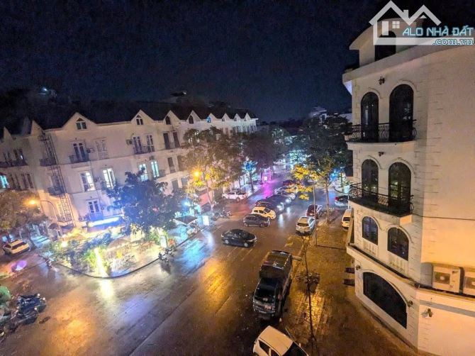 Bán Tòa Văn Phòng 6 Tầng Đẹp Nhất, Nguyễn Xuân Khoát - Ngoại Giao Đoàn