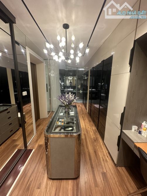 PHÂN LÔ,VỈA HÈ.LÔ GÓC.THANG MÁY DT 63M2 X 7T.PHỐ NGUYỄN CẢNH DỊ - LINH ĐÀM. GIÁ 25 TỶ