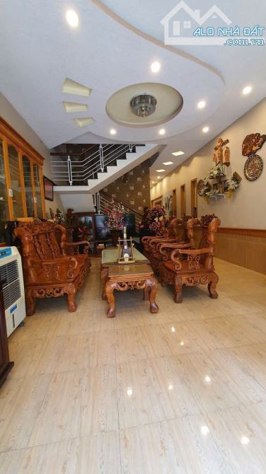 Bán nhà 1 trệt 3 lầu kdc Đinh Thuận P. Tam Hiệp giá 6,7 tỷ