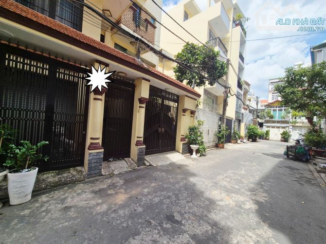 Chỉ 6.6 tỷ TL, Nhà trệt 2 lầu ST, 43m2, 3PN, 5x9m, Đồng Xoài, P13