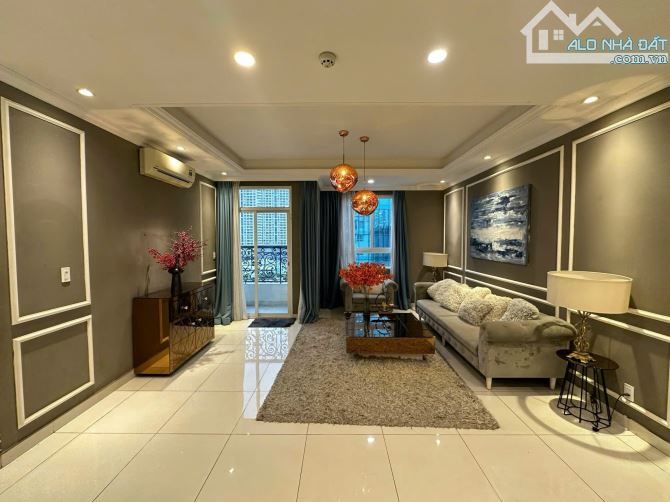 🌟 BÁN GẤP CĂN GÓC MẪU GRAND RIVERSIDE – NỘI THẤT CAO CẤP 📍 Quận 4