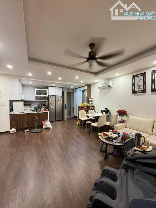BÁN CĂN CHUNG CƯ N01 YÊN HÒA, CẦU GIẤY, 105M2, 3 NGỦ, LÔ GÓC, TẶNG NỘI THẤT, GIÁ 8,85 TỶ