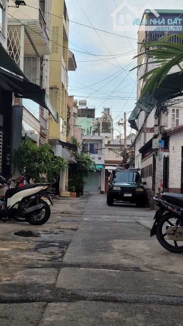 BÁN NHÀ TÂN QUÝ - HẺM Ô TÔ 7 CHỔ - 75M2 - 2 TẦNG ĐÚC - NHỈNH 5 TỶ