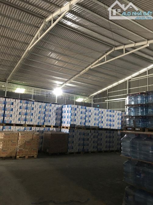 Cho thuê kho 410m2 quận Tân Phú