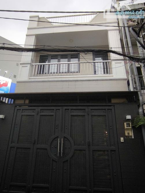 Bán nhà hẻm xe hơi - Lê Quang Định P11 Bình Thạnh - 98m2 ngang đến 6m - 3 tầng - 17,5 tỷ