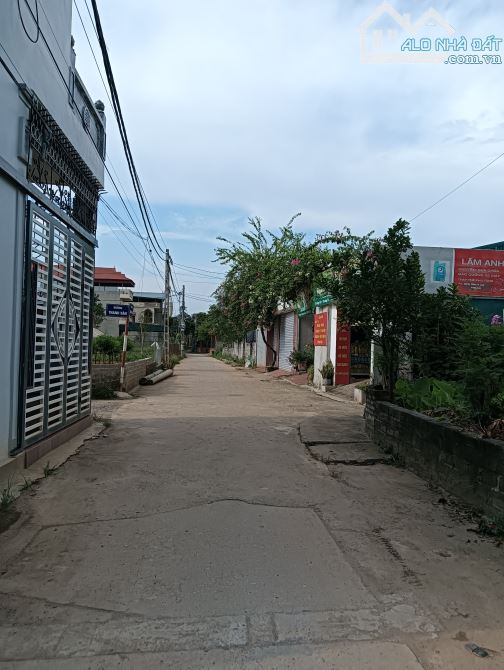 47m đường ô tô 7 chỗ chánh xe máy 👉 chương dương -thường tín
