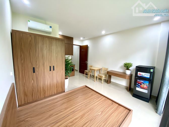 Phòng trọ 25m2, phố Đội Cấn, phường Ngọc Hà