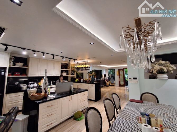 Bans biệt thự Liền Kề Graden City Thạch Bàn, Long Biên: DT 145M2, MT 8M, Nhà đẹp ở ngay,
