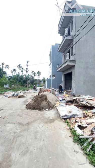 Ms Linh-Siêu đẹp lô góc Mỹ Tranh, Nam Sơn, An Dương giá chỉ hơn 1 tỷ