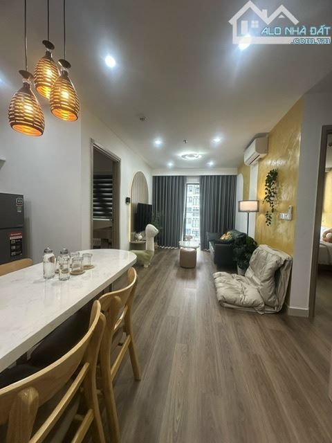 Căn hộ Nera Garden view hồ bơi full nội thất