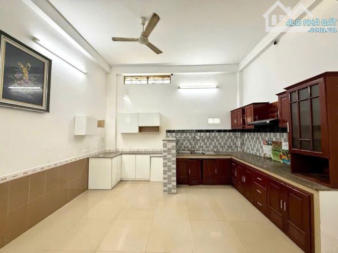 🍀BÁN NHÀ 2 TẦNG–3 MẶT KIỆT SIÊU THOÁNG-TRƯNG NỮ VƯƠNG–GIÁ CHỈ HƠN 3 TỶX🍀