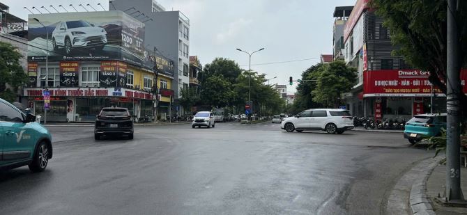 Bán nhà 3 tầng làn 2 Nguyễn Đăng Đạo - P Đại Phúc - TP Bắc Ninh. / DT đất 68m2 MT 4m