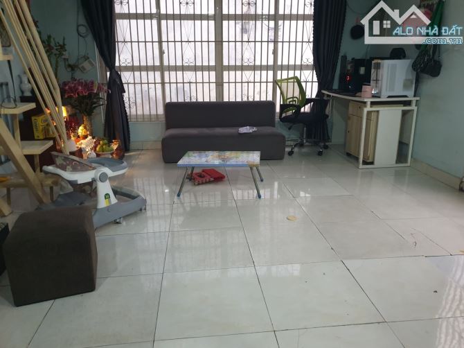 Bán nhà đẹp 2 tầng vào ở ngay.Nguyễn Văn Quỳ,Quận 7.Giá 3.45 tỷ.