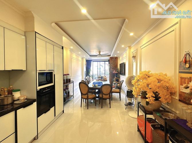 BÁN NHÀ THÁI THỊNH ĐỐNG ĐA 65m 7T Mt 4m GIÁ 23 TỶ THANG MÁY PHÂN LÔ Ô TÔ KINH DOANH.