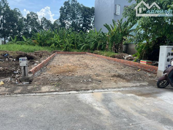 Lô đất sát chợ đầu mối Thủ Đức ra nhanh 2tỷ55 (5x16,3m)