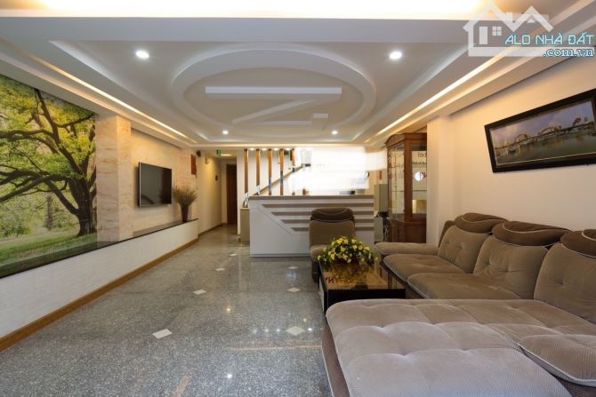 Bán Toà Căn hộ Nguyễn Văn Thoại, Biển Mỹ Khê, 6 Tầng, 80m2, 13 phòng Thu 30tr/th chỉ 15.xỷ
