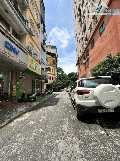 SIÊU HIẾM - Phân Lô Ô tô tránh Phố Nguyễn Thị Định 40/45m, 4 Tầng, MT 3.9m 22 Tỷ