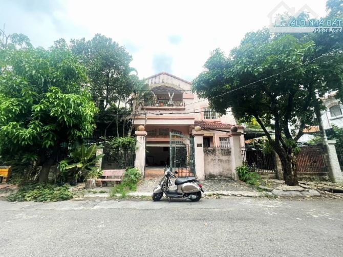 BIỆT THỰ MẶT TIỀN NGUYỄN OANH - NGANG KHỦNG 13.7M - 213M2 - GIÁ NHỈNH 22 TỶ