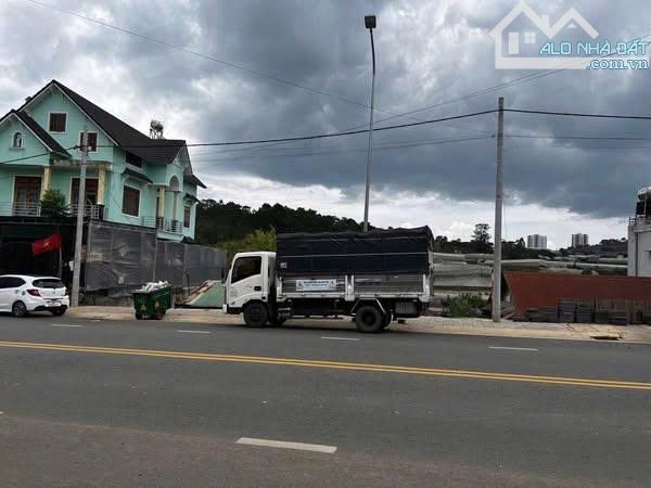Đất mặt tiền nhựa DANKIA -  Lang Biang -Gía 19.5 tỷ  - 382m2