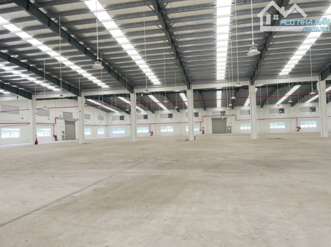 CHO THUÊ NHÀ XƯỞNG 20.000M2 TÂN UYÊN, BÌNH DƯƠNG. GỒM 4 XƯỞNG CÓ CHO THUÊ LẺ