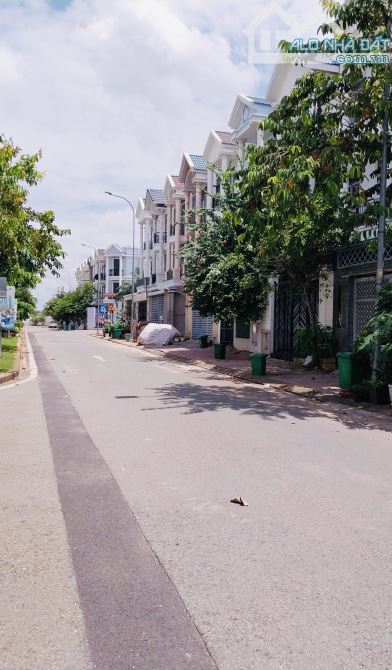 NHÀ ĐẸP , 10M RA NGUYỄN DUY TRINH , TIỆN KINH DOANH MỞ CTY, 6.6 TỶ TL .