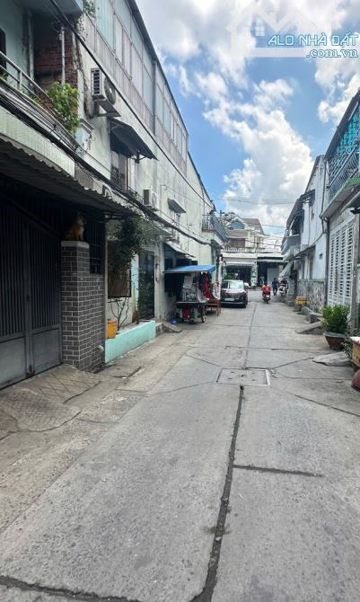 🏠Lô Tư ,BHH A , Bình Tân. DT 8 x 13, 2 tầng. Giá 8,5 tỷ TL  🌺🌺🌺🌺-