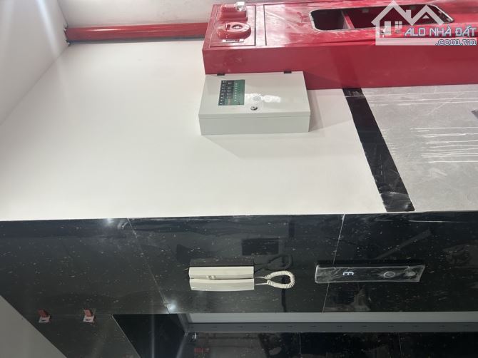 Đường 19/5 Văn Quán sát BV 103 -CCMN 55/12phòng- dòng tiền đều đặn 60tr/ tháng