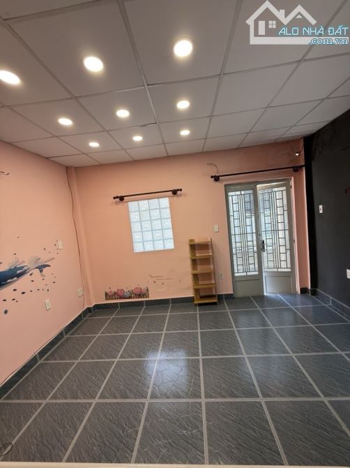 🔥CHỈ NHỈNH HƠN 3 TỶ ĐÃ CÓ CĂN NHÀ ĐẸP NGAY PHỐ ẨM THỰC PHAN XÍCH LONG  VỊ TRÍ : PHAN TÂY