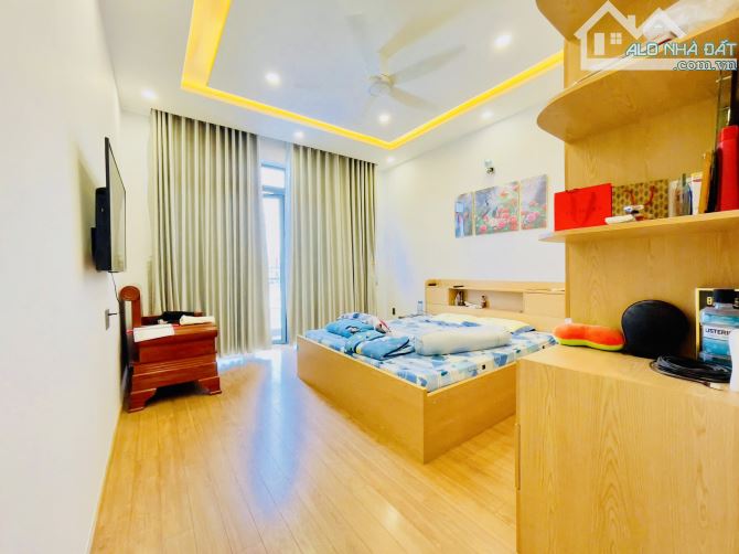 Cần bán nhà 4 tầng, hẻm ô tô Phan Huy Ích, An Hội Tây, Gò Vấp, 4m x 16m, khu đồng bộ, 7 tỷ